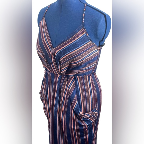 BCBG Generation Faux Wrap Striped MIDI Dress with Pockets Sz XS Halter Back - Picture 3 of 14